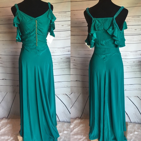 Badgley Mischka Dresses & Skirts - NWT Badgley Mischka silk 4 formal dress Mark James